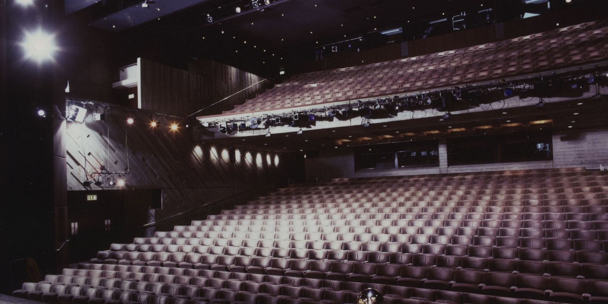 Cover for National Theatre (Lyttelton Theatre)