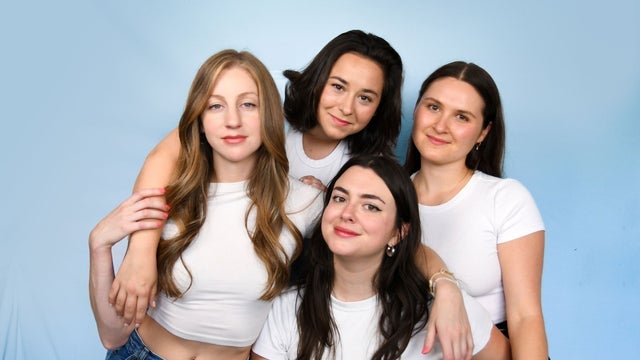 Preview image for Yard Sale Girls LIVE!