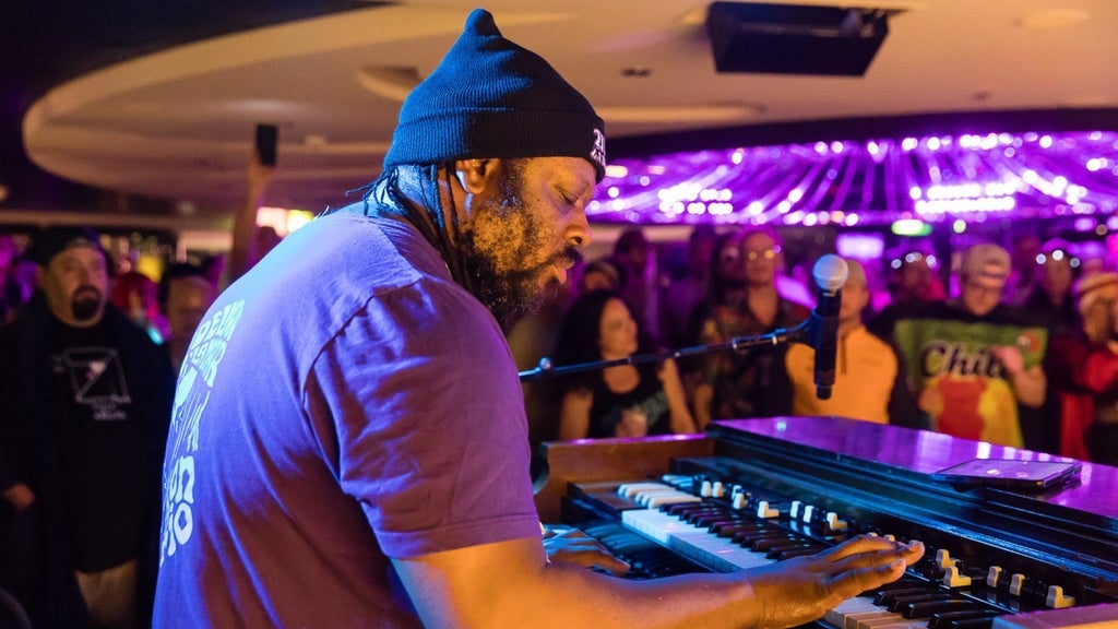 Preview image for Delvon Lamarr Organ Trio
