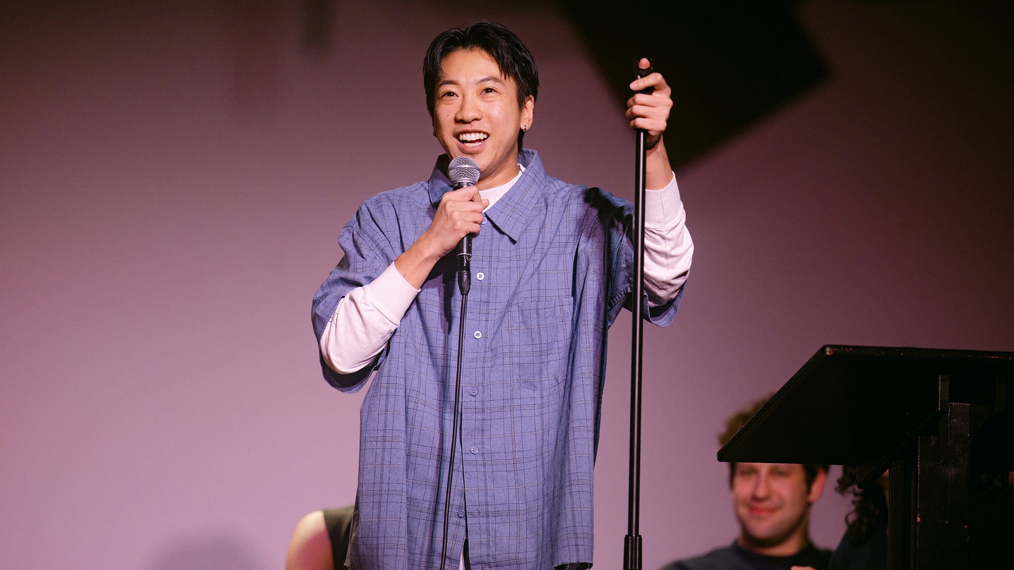Preview image for James Tom Goes on a Mini-Tour, Casual Style